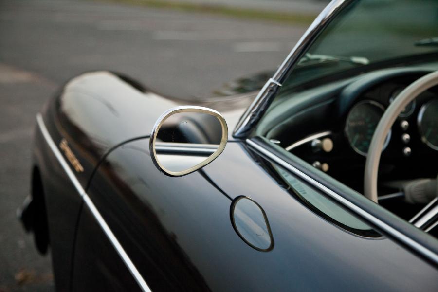  Porsche 356 Speedster 1955 года  (фото 9 из 23)